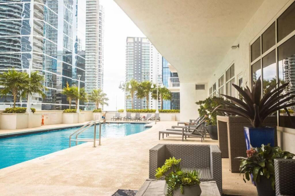 Lovely Condo With City & Ocean Views. Sleep Up To 6 People! Miami Extérieur photo